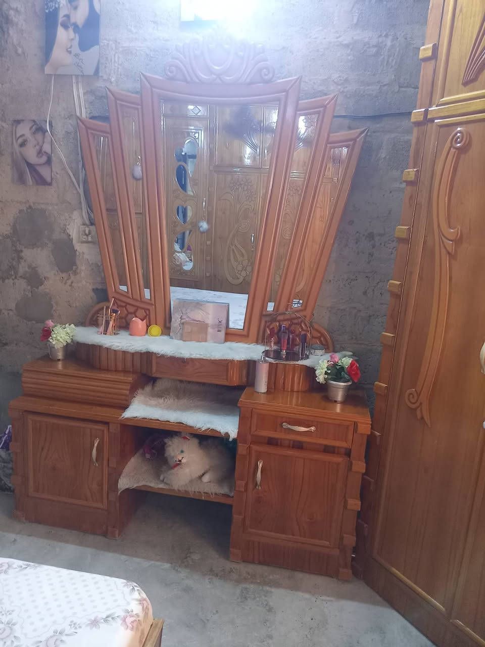 غرفه خشاب للبيع للستفسار الاتصال على الرقم***********
