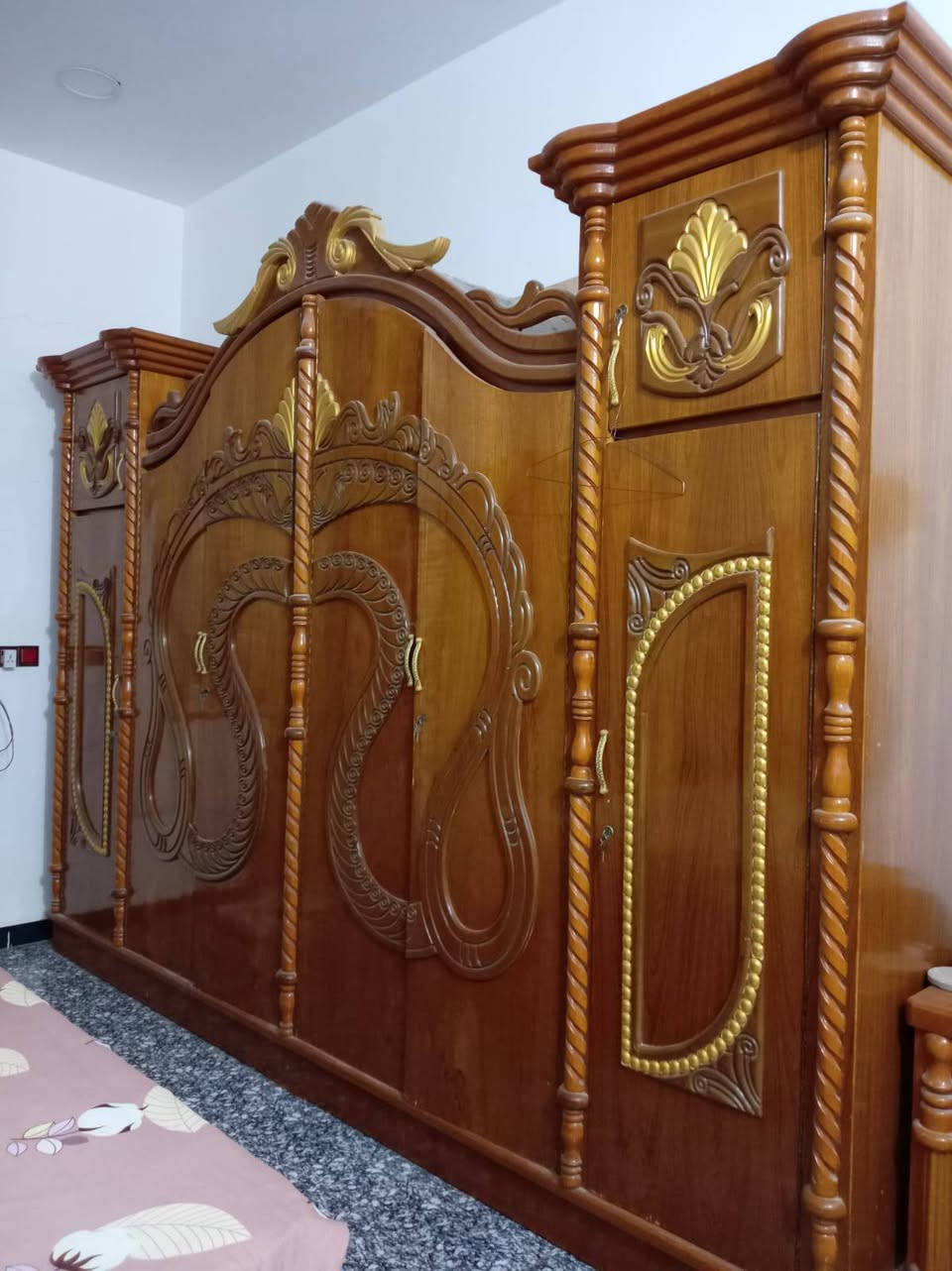 غراض بيت للبيع مراسلتي ع الخاص او الاتصال ع الرقم ***********
