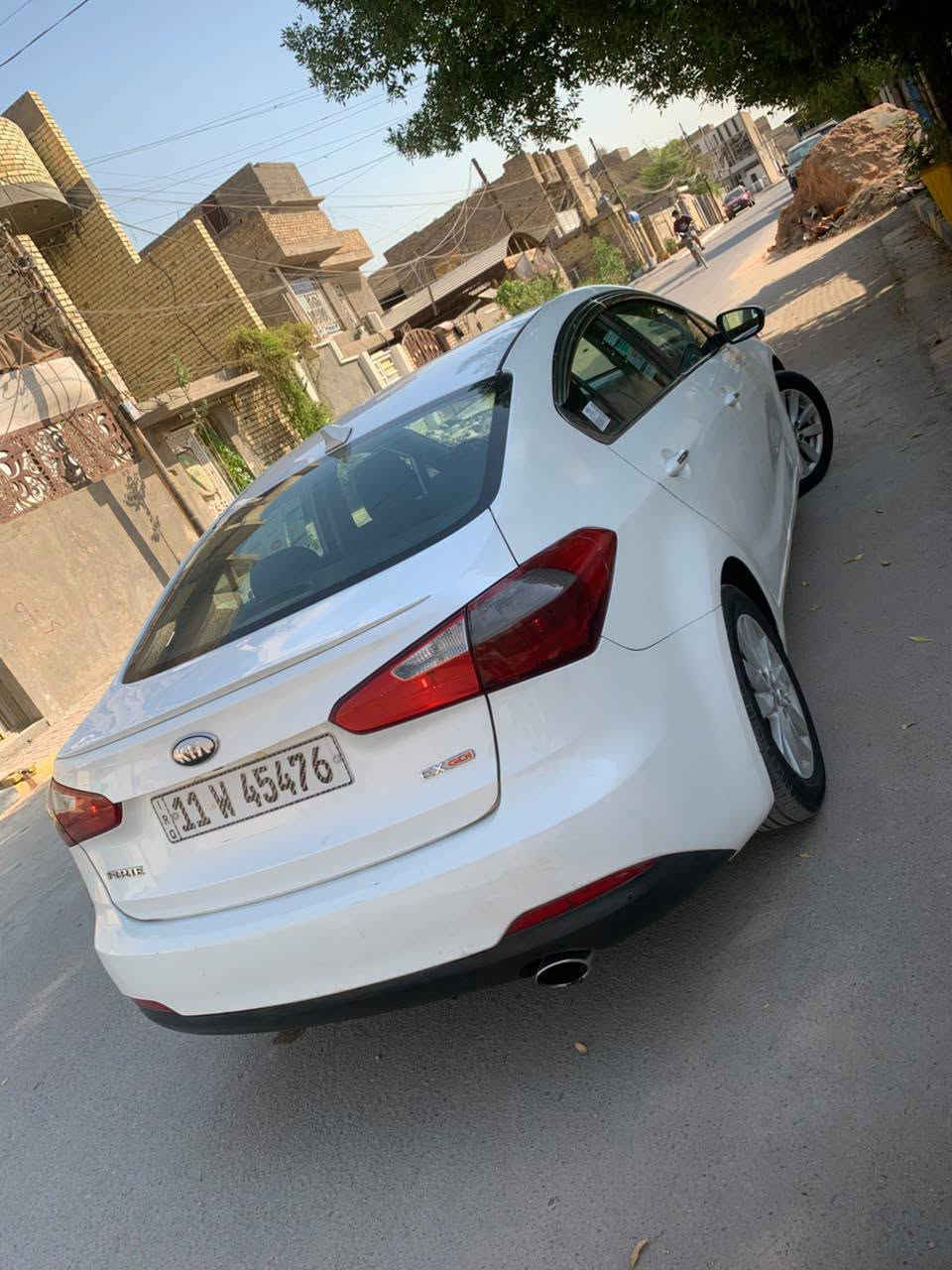السلام عليكم
كيا فورتي 2014 وارد امريكي سياره داخله كلين للعراق وهنا صاير بيهه حادث الجاملغ الامامي جهت السايق وبيهه صبغ مكانات اني ابيع صبغ صفحتين كلهه ليبل واحد 
رقم بغداد الدولي بسمنه تحويل مباشر 
مكينة 2000 (GDI)
كير  AT  المرغوب 6 كير 
 تبريد ثلج ❄️ حداديتهه جديده 
مرايا شفط 
كامرة خلفية 
تحكم إستيرن
تعتيم مرايا وسطية
اشاير بالمري
السيارة جاهزة عنوان السياره بغداد حي اور 
السعر اتصل عل رقم او تجي واتساب وعيوني الك 
الاستفسار ***********سجاد
