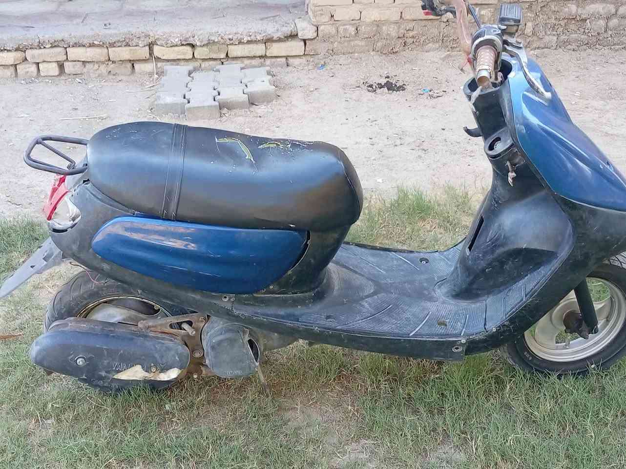 السلام عليكم دراجه للبيع شغاله 200 وبيها مجال***********
