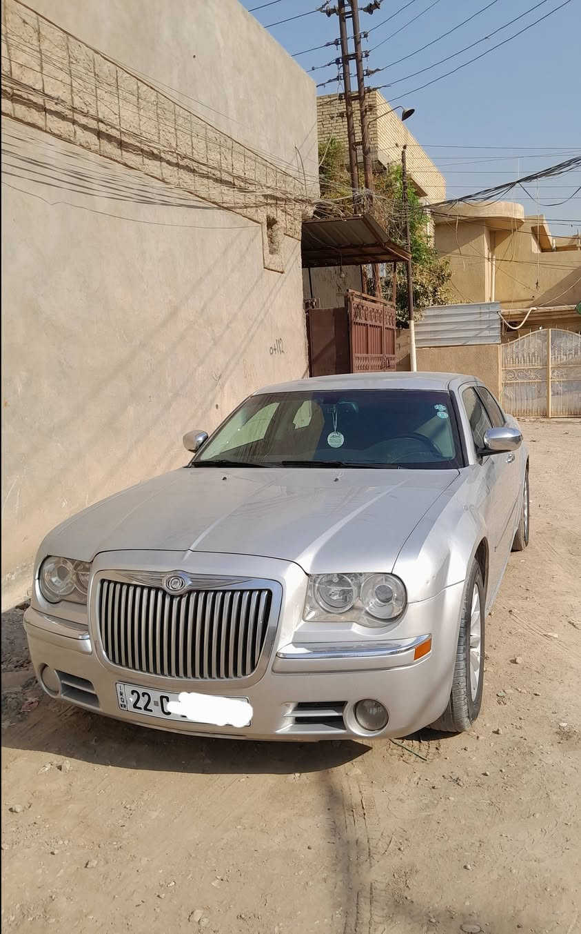 اوباما 2010  للبيع اربيل خصوصي بسمي سنوية لل٣١ منظومة غاز بيها منظومة زنون عالي ناصي سيارة مال جناي سعرها  ٩٥ وبيها مجال للشراي مكينة 3500 مكفولة تبريد تدفئه  استفسار اكثر واتساب *********** مكان السيارة حلة سيارة مامشتغلة خط مال بيت

