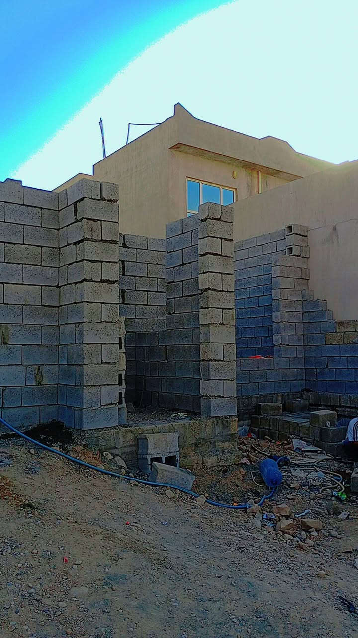 اسطه بناء متفرغ حالين شغل هندسي وزن صونده ***********
