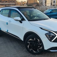 كيا سبورتج 2023 خليجي فول مواصفات وكالة ضمان 5 سنوات  سقف اسود بنوراما...