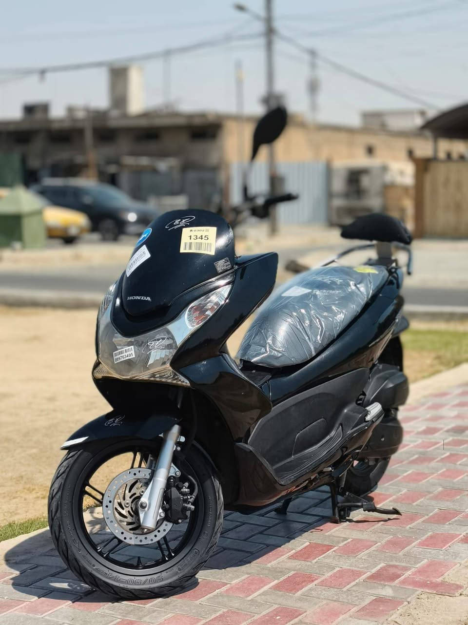 سلام عليكم....
دراجة (PSX)...(جيل الاول)  
🛵للبيع  
دراجة شلعه معدل كهربائيات كلهه شغاله 
دراجة جديده  بلادية
أي نقص مابيهة
جيب فيتر وتعال افحص
العنوان بغداد مدينه الصدر قرب مطعم ليمونة🍋 الاستفسار الاتصال على الرقم 📞 ***********
