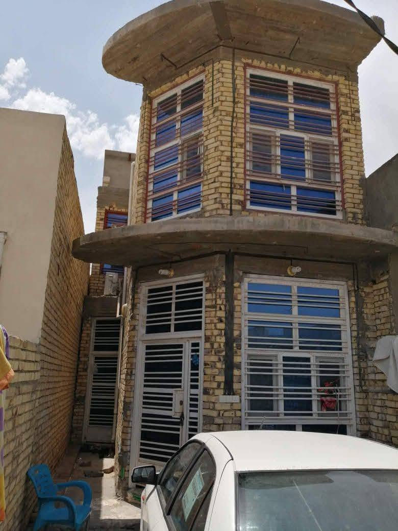 سلام عليكم بيت حي الفرات مساحه 109 طابقين بناء حديث  للتواصل ***********خلف عماره حجي عطيه

