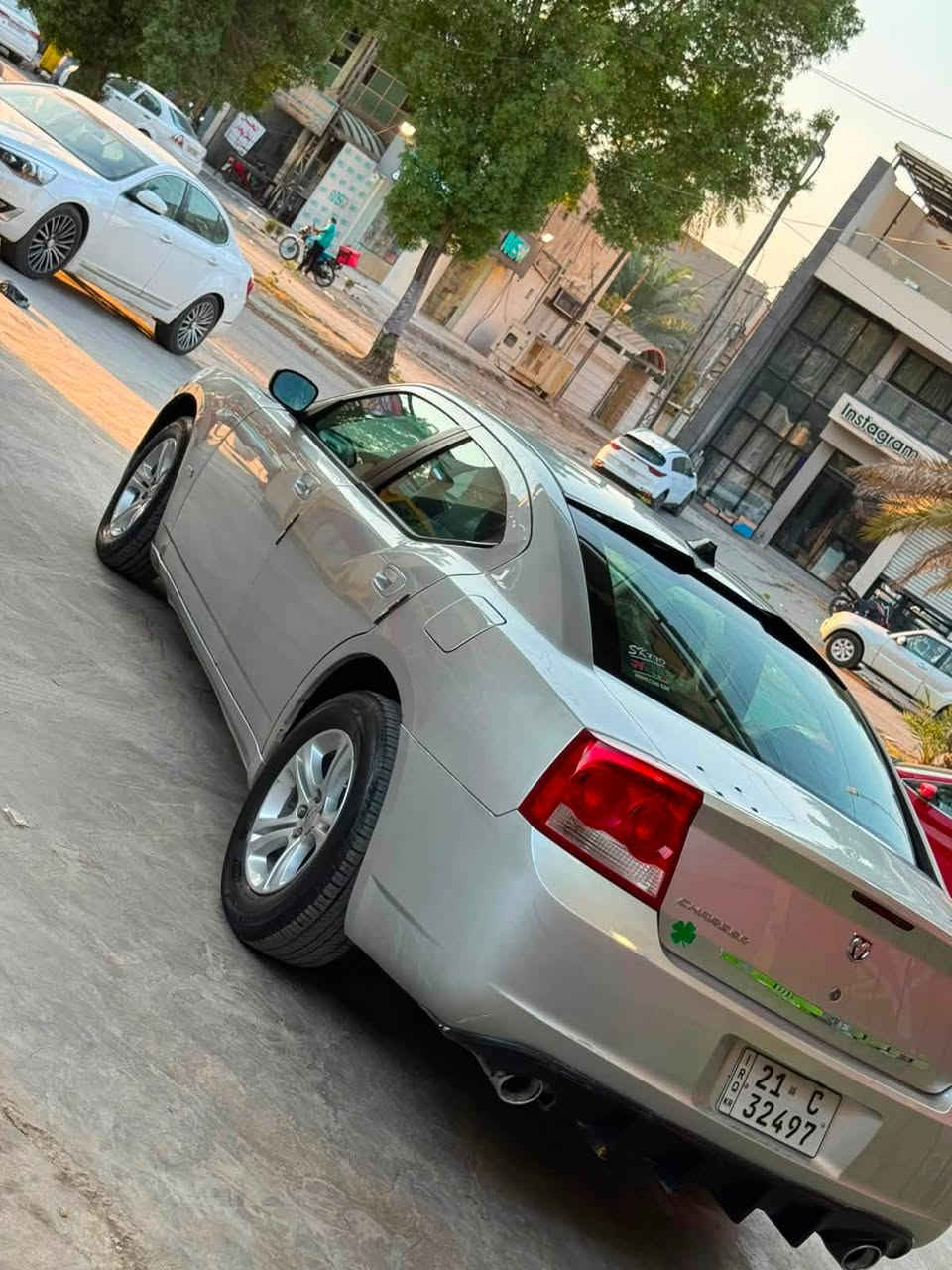 جارجر 2008 بيه 3 قطع صبغ مكينة 6 سلندر 3.5 فول مواصفات كشنات جلد كهربائي مانع انزلاق مثبت سرعه شاشة كامره خلفية تبريد قطعتين ثلج السياره احلا من الصور رقم سليمانية الجديد السعر 88 بيها مجال بسيط مكان السياره بابل مركز المدينة ***********
