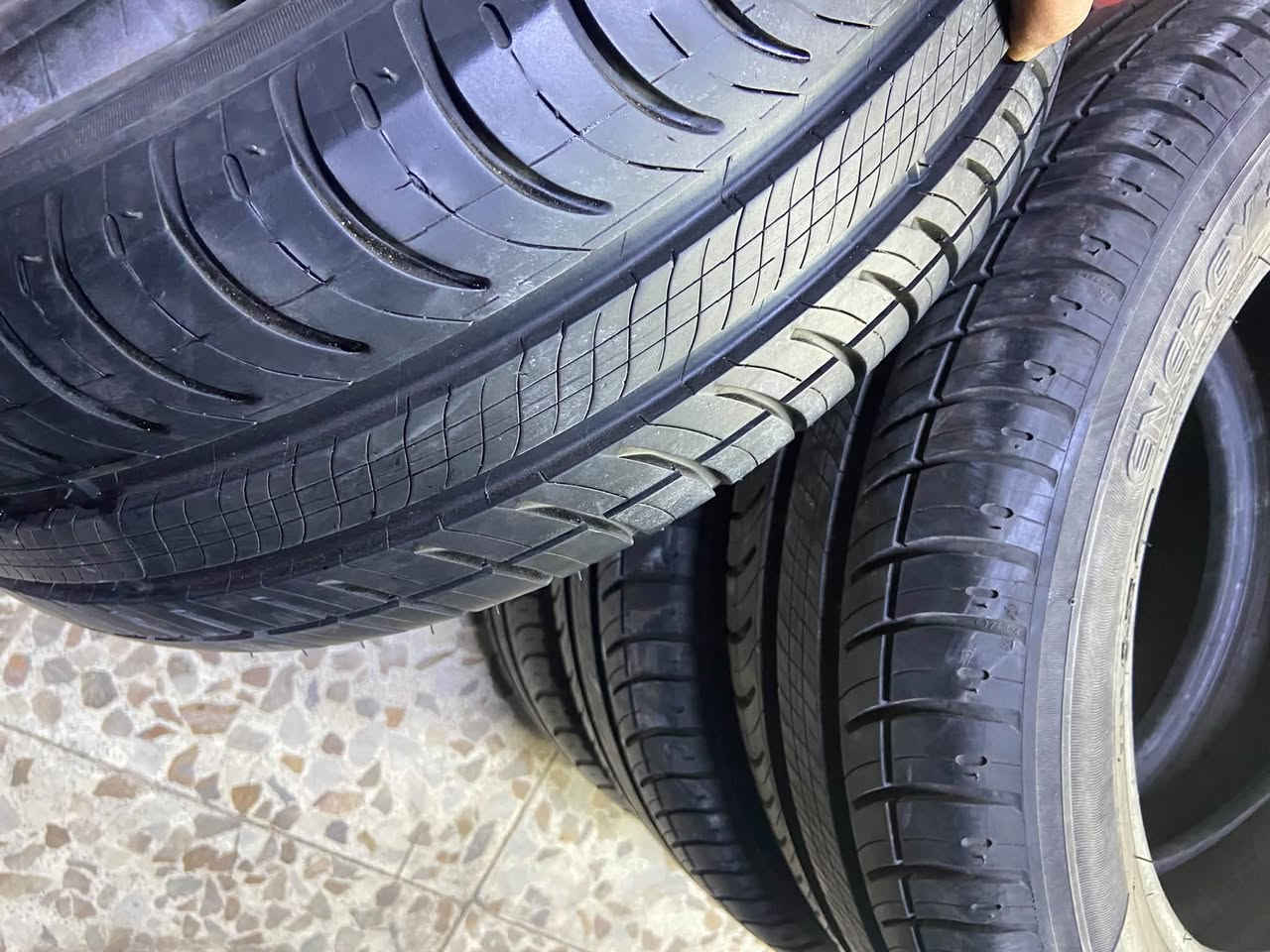إطارات • جديدة • R15/R16