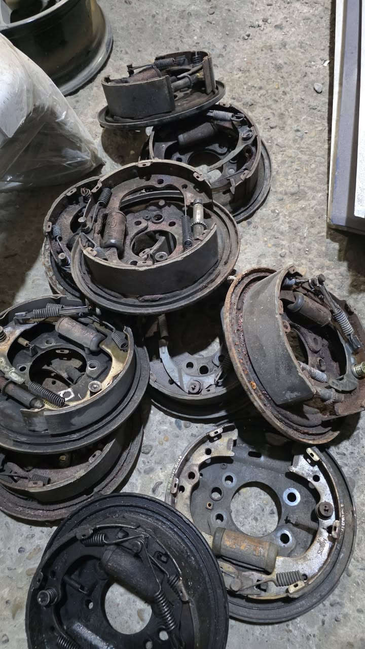 طبلة ويل خلفي بنكو3
 مسكر/4000/2700
محل ثامر الدبي 
لبيع الادوات الاحتياطية الكورية 
بنكو3/فونتيرا/ام عيون/بنكوقديم 
بغداد كسره وعطش 
***********
***********
خدمة توصيل بغداد وجميع المحافظات
