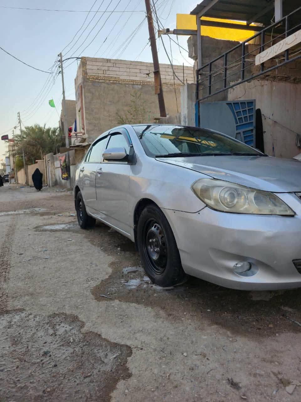 السلام عليكم بي واي دي جي تري كير محرك كورلا مكفول تبريد منظومه جديده كلها المواصفات معروفه بصمه فتحه سقف موديل ٢٠١٣ سياره مصبوغه عام الجماليه رقم الجديد دوالي رقم بغداد العنوان البصره شط العرب الفيحاء *********** السعر ٥٠
