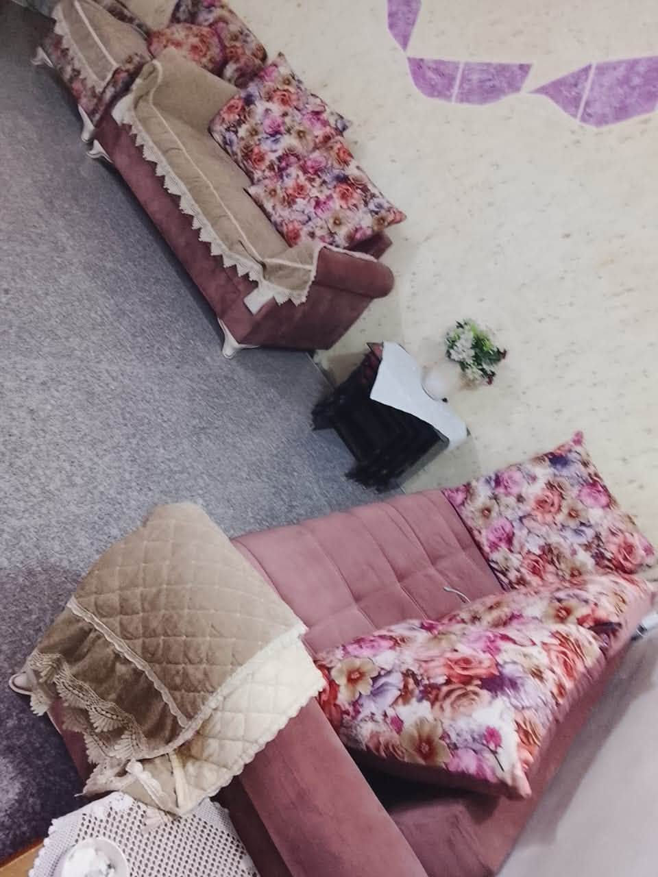 تخم 9 مقاعد 350 ومجال بسيط
*********** بغداد
