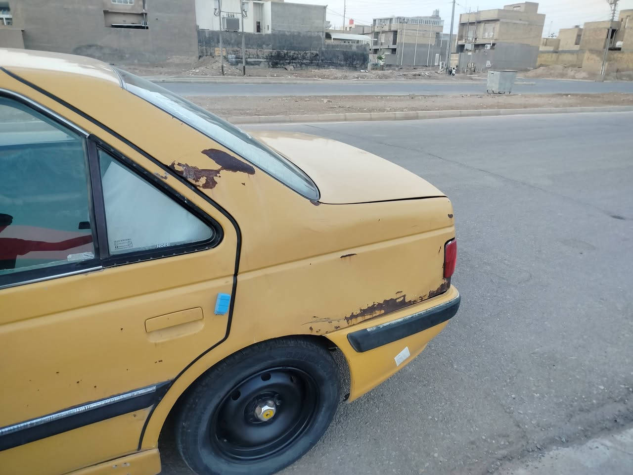 بيجو 15مغفوله بيها بس هاذا الجاملق وقعت علي حديده مصفره وكامله السعر25( ***********)
