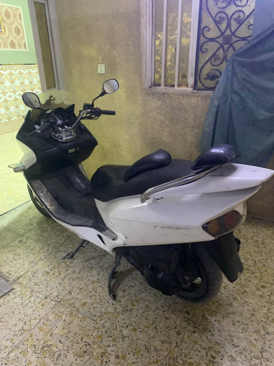 سلام عليكم دراجه فورزه 06دراجه تخبل شلعته سعره 750وبيه مجال رقمي ***********بس واتساب
