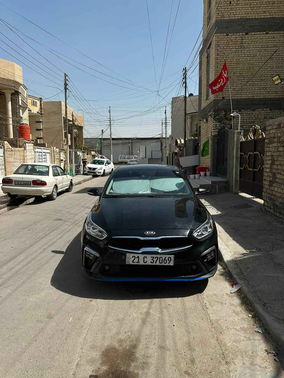 كيا فورتي 2019
وارد كندي حادثها سرقه جاملغ 
وبالعراق بيها قطعتين صبغ بنيد وباب السايق
سياره اعلى من نص الفول 
كيرها cvt ابلادي وبيها براد 
ماشيه 170 الف كيلو
سعرها 115 وبيها مجال بسيط 
رقم ***********
