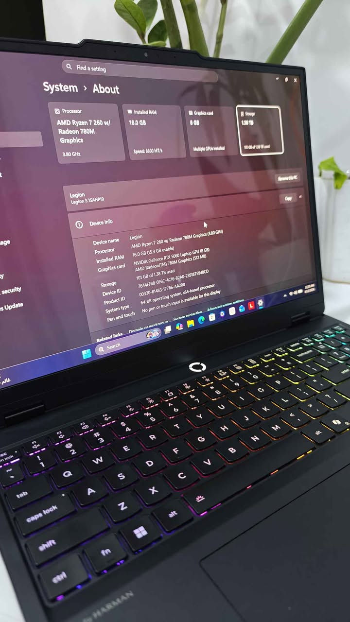 💻 للبيع: وحش الألعاب Lenovo Legion 5 15AHP10 (موديل 2025)
🚀 المواصفات الفنية:

* المعالج: AMD Ryzen 7 260 (قوي جداً للأداء العالي، يصل تردده إلى 5.1 جيجاهرتز).
* كرت الشاشة: NVIDIA GeForce RTX 5060 بسعة 8 جيجابايت GDDR7 (أحدث جيل Blackwell لأداء جبار).
* الشاشة: 15.1 بوصة OLED بدقة WQXGA (2560x1600)، تردد 165Hz، وسطوع 500 nits لألوان خيالية.
* الذاكرة (RAM): 16GB DDR5 بسرعة 5600MHz (قابلة للتطوير حتى 64GB).
* التخزين: 1.5TB SSD NVMe Gen5 لسرعة فائقة في التشغيل.
* نظام التشغيل: Windows 11 الأصلي.

✨ ميزات إضافية:

* نظام تبريد Legion Coldfront المتطور للحفاظ على استقرار الأداء.
* لوحة مفاتيح Legion TrueStrike مع إضاءة RGB بـ 24 منطقة.
* هيكل أنيق بلون Eclipse Black، أخف وزناً بنسبة 13% من الموديلات السابقة.
* دعم Wi-Fi 7 وبلوتوث 5.4 مع منافذ USB4 و HDMI 2.1.

• الحالة : مستخدم مع البوكس و الشاحن الاصلي
💰 السعر :  2،150،000
للتواصل والاستفسار: *********** 📞

https://t.me/epic_store2 بغداد, العراق
