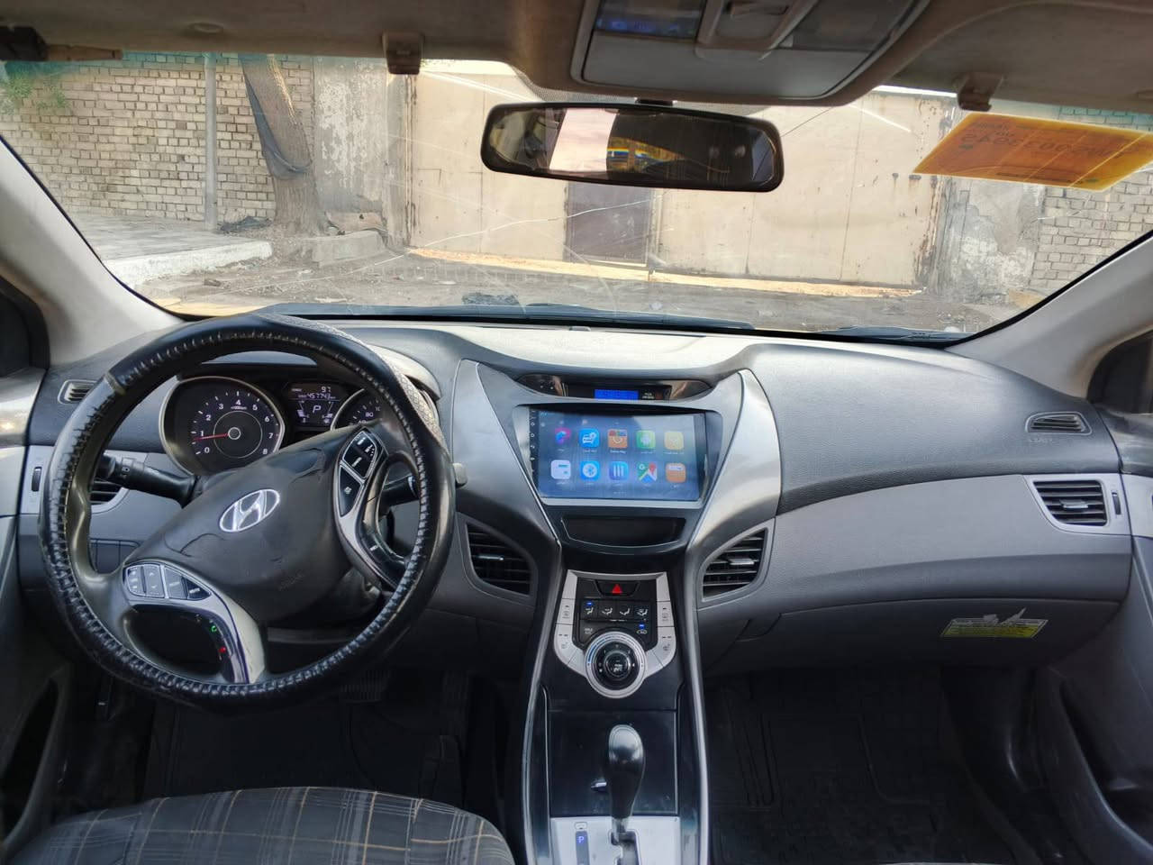 النترا موديل 2011 رقم بغداد دولي تحويل ثاني يوم حجم المحرك 1800 دوش ملاحظه سياره جاهزه من كل شيء بدون حادث مكان السياره بغداد رقم الهات***********
