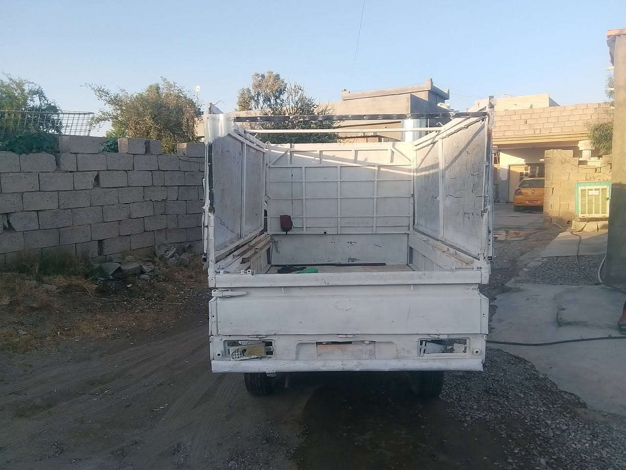 سلام.عليكم.سيارة.البيع.شنكه.سيارة.جاهزةتخم.تاير.جواهه.ورق.كامله..صدر.نضيف.محرك.نضيف.سعر.11 ***********
