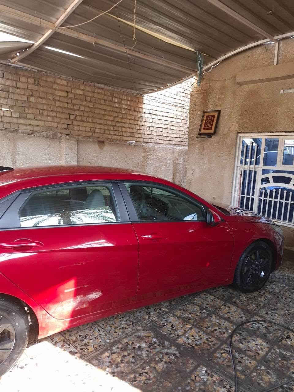 النترا هايبرد نظيفه جداً بدون نواقص تخم تاير داخل شركه بدون ايرباك حادث سطحي مستعجل عل بيع بلعافيه عل ياخذها السعر 130 وبيها مجال بسيط *********** بغداد, العراق
