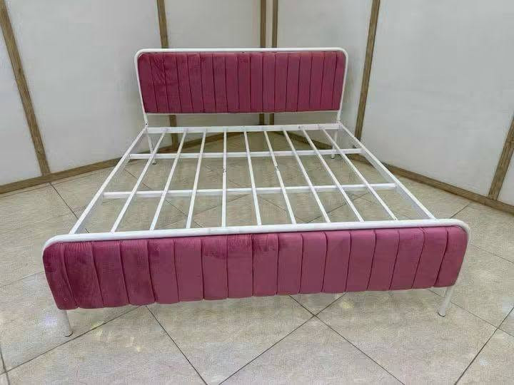 ﴿وَمَا مِن دَابَّةٍ فِي الْأَرْضِ إِلَّا عَلَى اللَّهِ رِزْقُهَا﴾ 🌿
سورة هود: 6

🛏️ أسرّة حديد قوية بجودة عالية وضمان 5 سنوات 🛡️

✔️ تتحمل أثقل الأوزان
✔️ هيكل متين وثابت
✔️ تشطيب أنيق وعمر افتراضي طويل
✔️ ضمان حقيقي لمدة 5 سنوات

المقاسات المتوفرة:
🔹 نفر: 90 × 190 سم
🔹 نفر ونص: 120 × 200 سم
🔹 نفرين: 180 × 200 سم

💯 إذا كنت تبحث عن القوة، الجودة، والراحة… فقد وصلت إلى المكان المناسب.

📩 راسلنا الآن للاستفسار عن الأسعار والطلب، ونخدمكم بكل سرور. متوفر واتساب ***********
متوفر نقل داخل بغداد مجاني أو توصيل الئ كافت المحافظات
