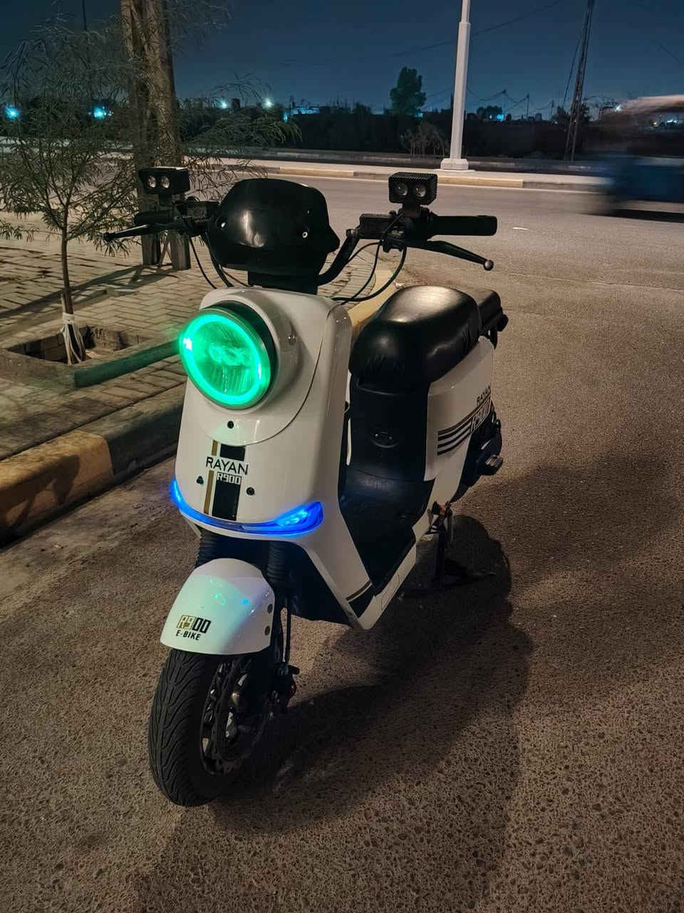 R900 • ٥ بطاريات ٢٦أمبير • البصرة كردلان