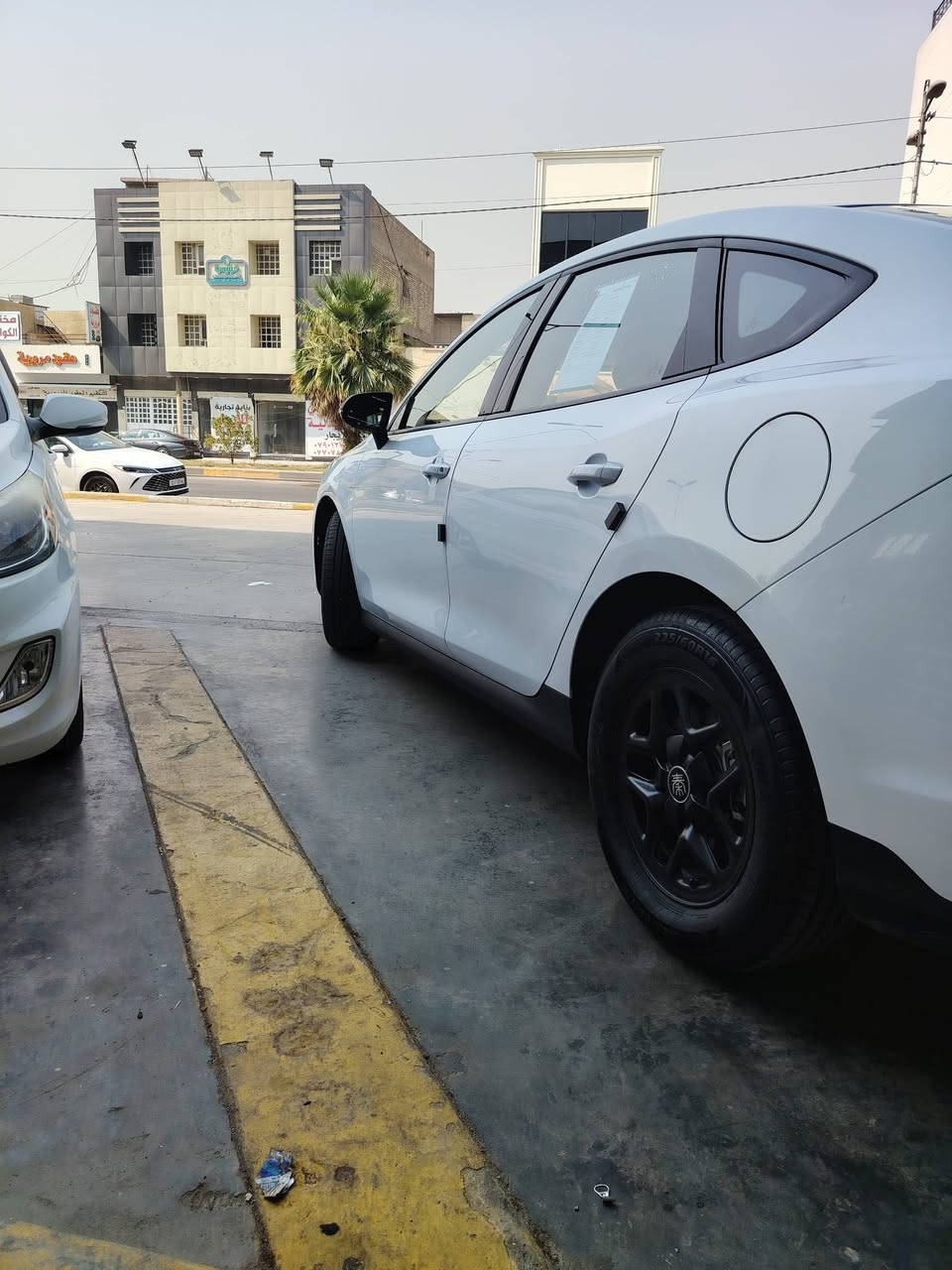 السلام عليكم
جديده جدا BYD كن بلاس
بصمه تشغيل وابواب ووصندوق
تبريد ثلج بمعنى الكلمه قطعتين
شاشه لمس وكامره دواره
غرفتها جديده جدا
غراضها كاعيات وشاحنه مامستخدمه بل صندوق
سياره كفاله عامه ماعدا بارد بسيط جدا مامبين
رقم دولي الجديد بأسمي سنويه وهزه جديده
سعر 18400مليون وبيها مجال للطيبين التساهل موجود وتأخذوها من عيوني بغداد قرب ساحه عدن *********** حيدر السعدي
