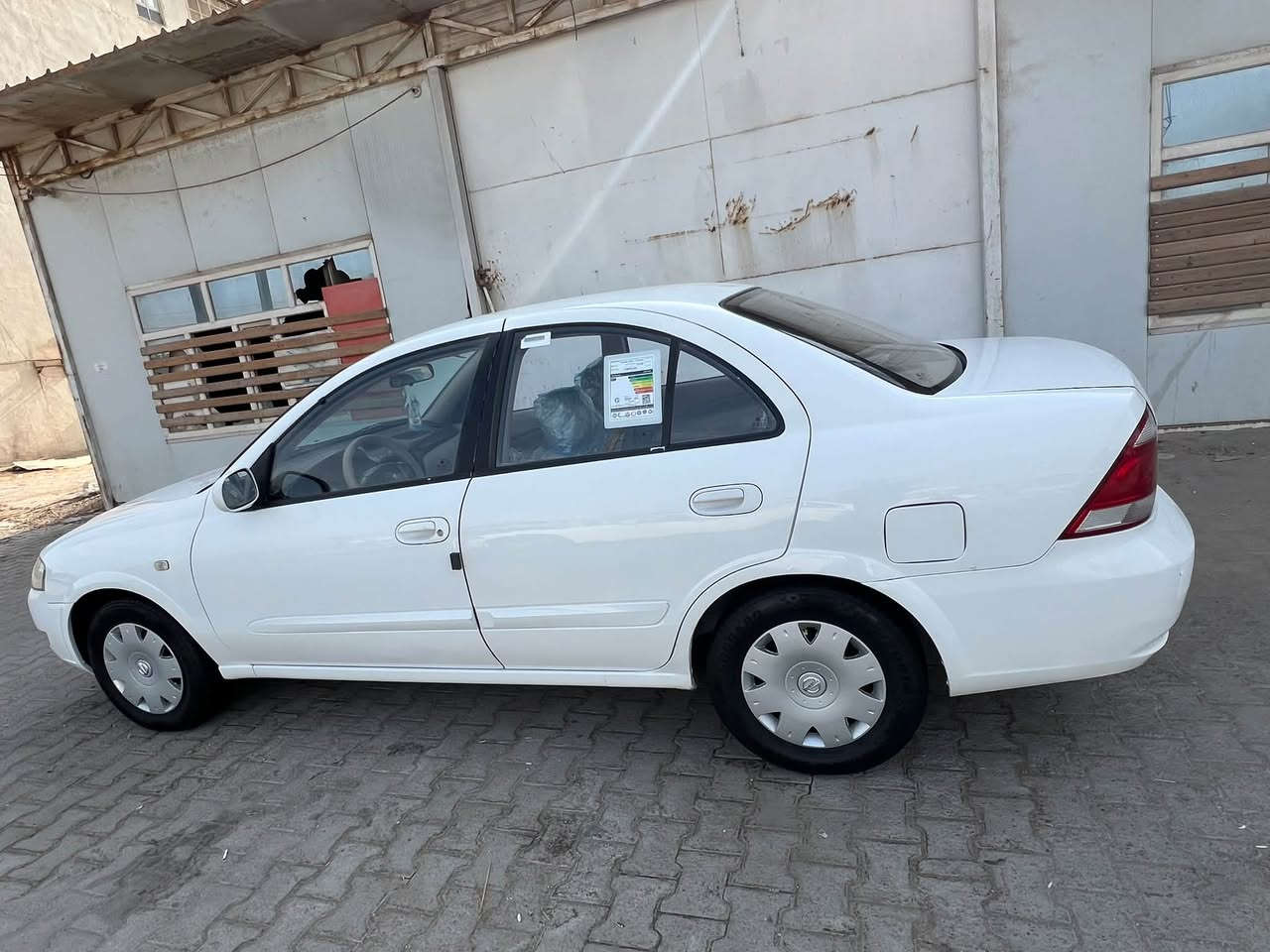 🚘 نيسان سني | موديل2008
✨ لون أبيض، سيارة مرتبة ونظيفة📦السياره كفايه عامه  بس شبرين صبغ
 CC
▪️ قير أوتوماتيك
▪️ تبريد ممتاز
▪️ داخلية نظيفة ومرتبة
▪️ تظليل
▪️ حساسات خلفية
▪️ السيارة جاهزة للاستخدام

📍 الموقع: نجف 
💰  الاتصال
📞 للاستفسار والتفاصيل: ***********
