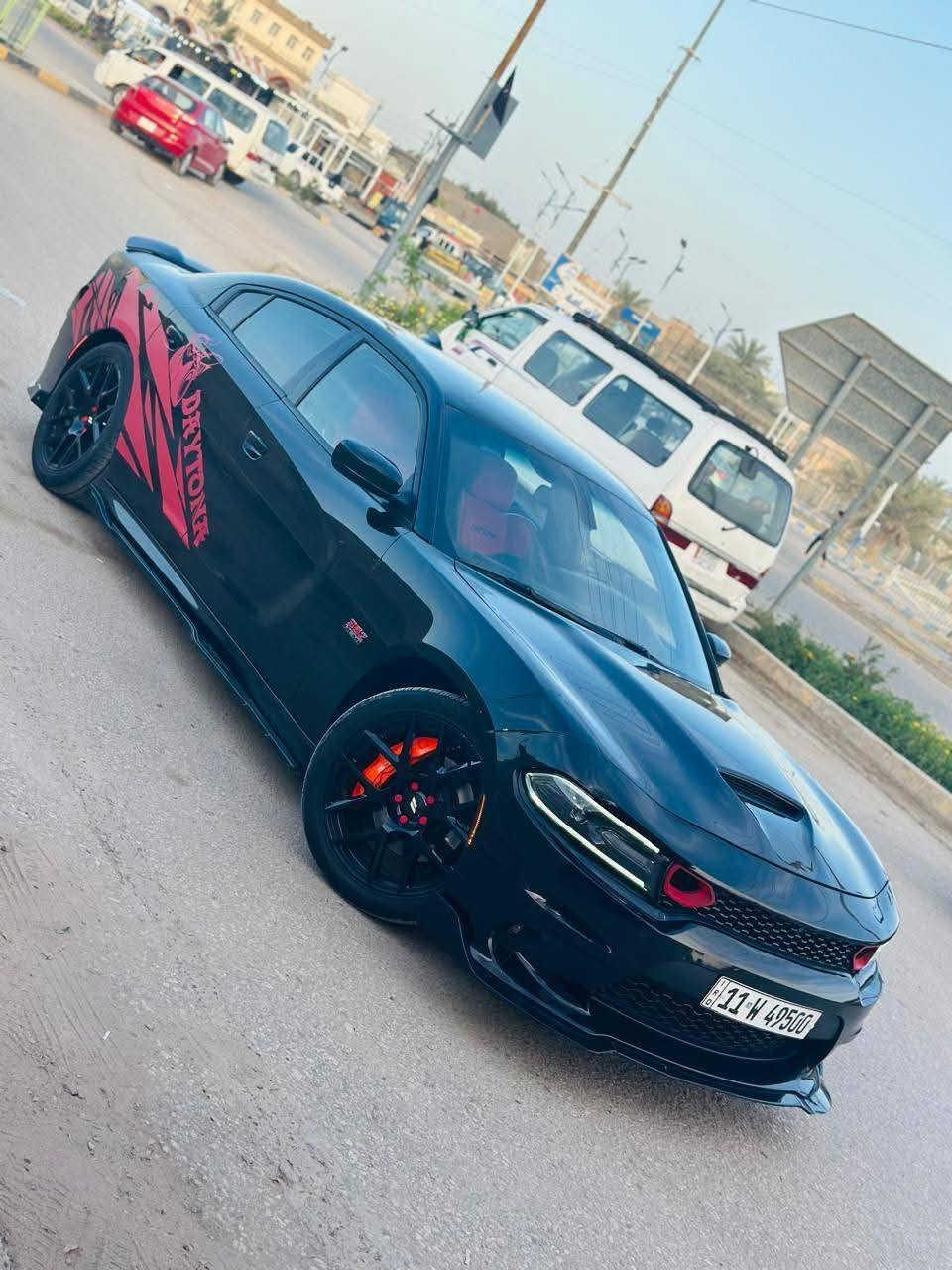 السلام عليكم جارجرRT للبيع موديل 19اصل بغداد بسمي السياره عليها شوته ودبات تحكم وبلكات ريس ولف حماوه ريس اويل كاج كان منضومه زنون دوشمه حسين اشماره   ماشي 68 الف حقيقي السياره ادامه كامله   تخم تاير جديد باتري جديد تبريد ثلج   حادثها  جاملغ والباب مبدلات نفس اللون وبيها كلير الباب الخلفي والجاملغ من امريكا الكلير نفس الصفحه سعر175وبيها مجال  رقمي ***********.  او واتساب ***********
