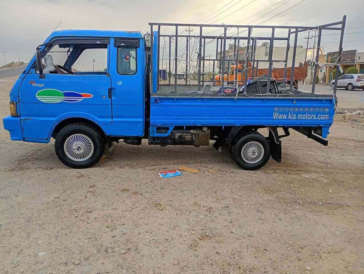 سلام عليكم من رخصة الادمن كيا بنكو كوديل 93 مكفوله من كص ورقم شاصي واضح وكاله عامه سنويه ساقطه 3سنوات مكفوله من اكسل ومحرك وكهربائيات كامله رقم انبار صاحبها موجود بيها وكاله عامه العنوان الرمادي جزيرة البوذياب الاستفسار على هذا الرقم *********** @الجميع
