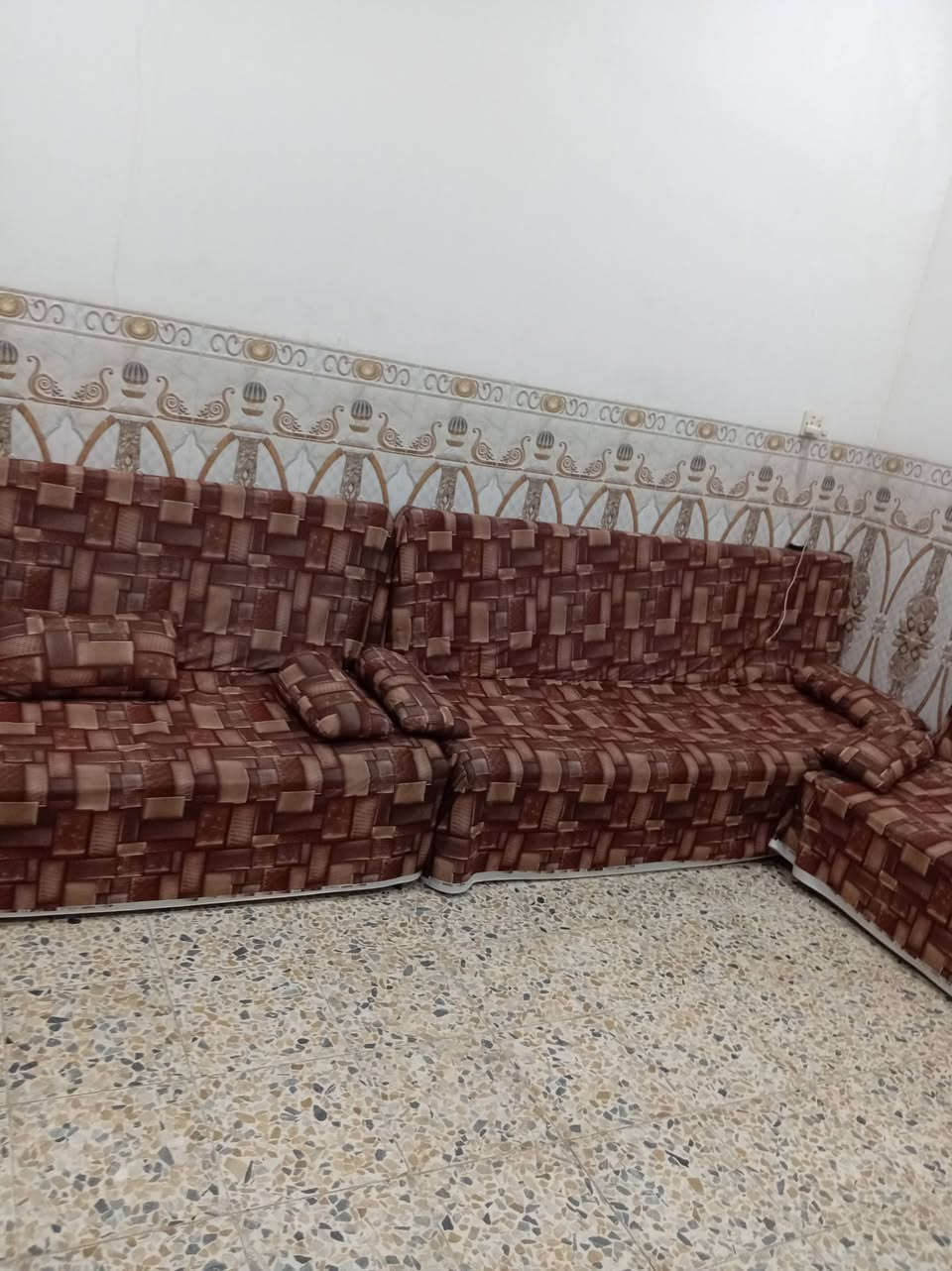 غراض للبيع في الموصل(***********)
(***********)
