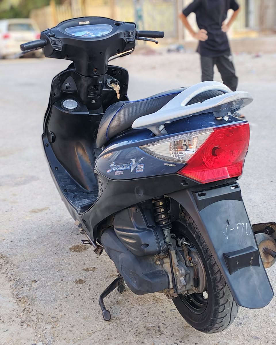 V2للبيع نضيفه كلش
***********
