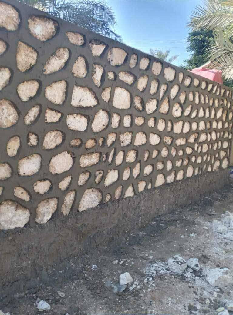 السلام عليكم مستعدين لبناء الحجر بيوت واسيجه ورصفه كافه لبناء الحجر بالاسعار مناسبه بلقسط المريح الإستفسار الاتصال ع رقم ***********

