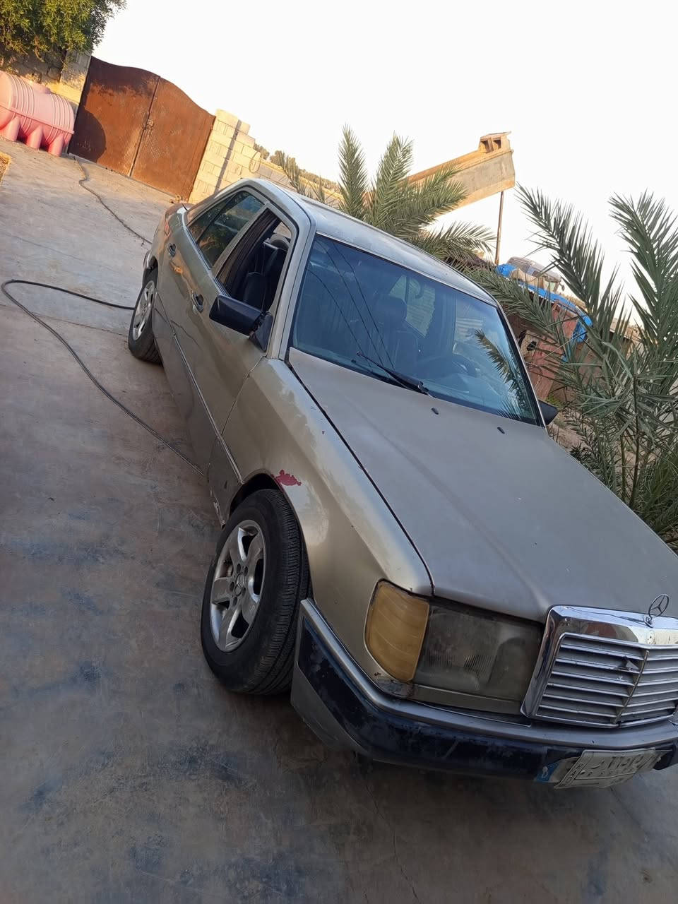 مارسدس موديل ٨٩.
٣٠وبيهه مجال .
مكان ديالى بلدروز.***********
