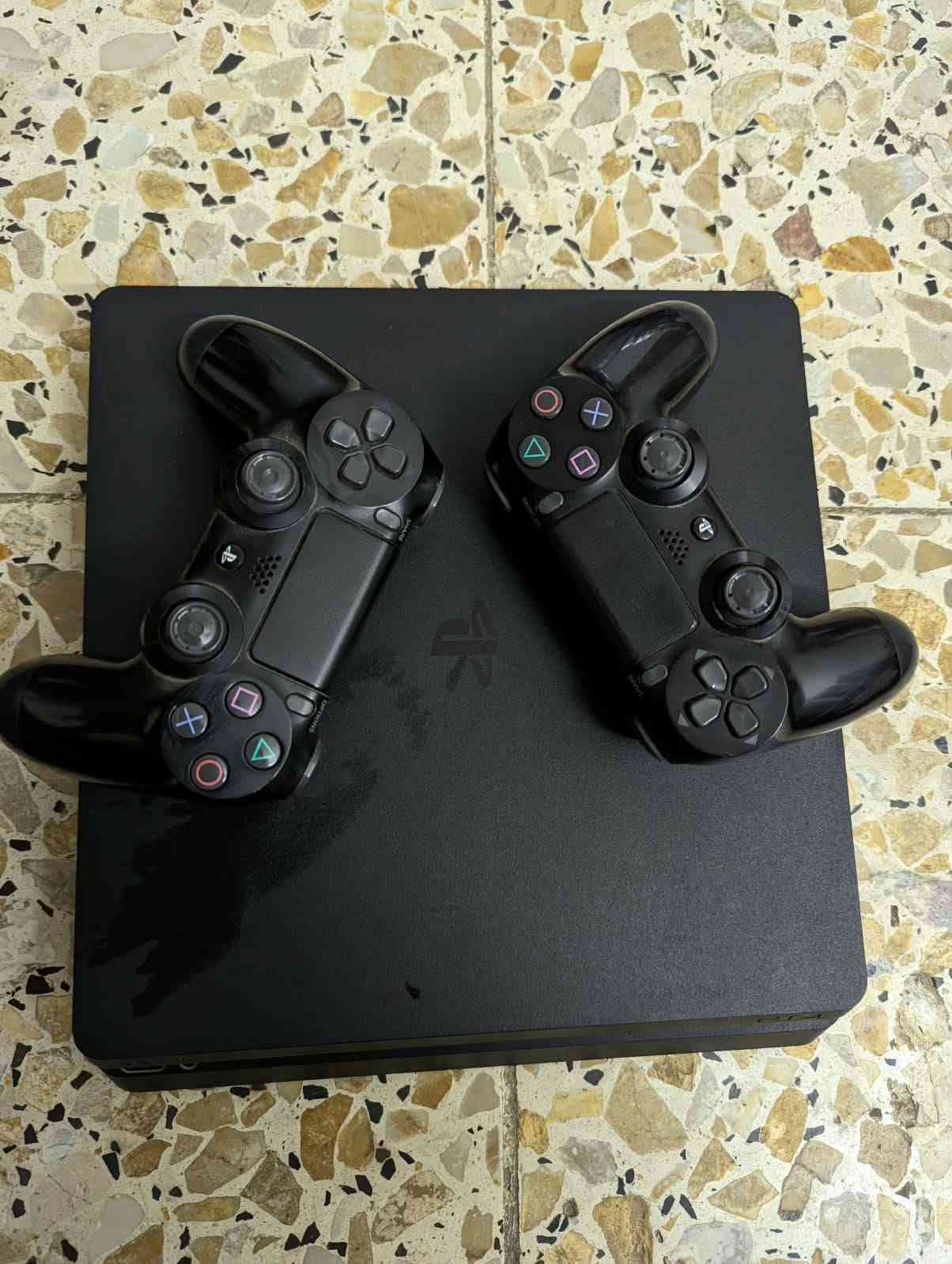 🎮🔥 للبيع PS4 Slim — جهاز مرتب ومجهز أونلاين بالكامل 🔥
إذا تريد جهاز جاهز للعب وما تحتاج تصرف عليه شي، هذا العرض إلك 👇

🎮 PS4 Slim
🌐 الجهاز مجهز أونلاين
⚽ FIFA 26 مشتراة بـ15 ألف
🔫 Call of Duty 6 أونلاين مشتراة بـ15 ألف
🎮 ألعاب إضافية
🕹️ ملحقات كاملة
🎮 جوستكات أصلية
✨ نظافة الجهاز 100%

💰 السعر: 280 ألف دينار فقط

🔥 يعني الجهاز جاهز، الألعاب موجودة، والأونلاين شغال — تستلمه وتلعب مباشرة.

📌 السعر شامل كلشي المذكور أعلاه. 

تواصل واتس ***********
