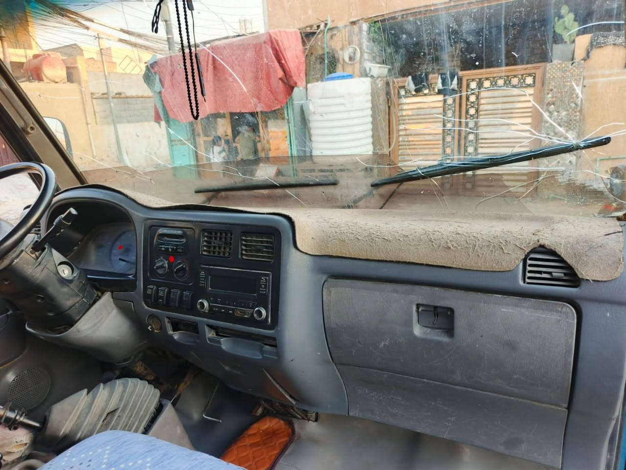 السلام عليكم كي حمل للبيع موديل 99 ماكينه 3000 لا تبخير وتنقيص مكاني كربلاء السعر 48
***********
