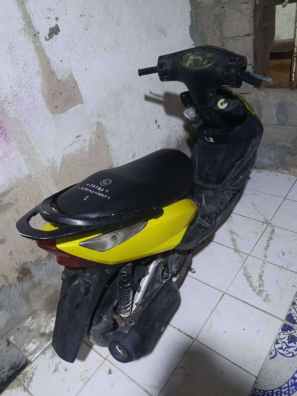 دراجه ثعلب نهضه حلوه مشي  شغاله سلف هندر بك لايت اشاير الامامي ثنين شغالات مكينه ناعمه سعر 450  وبيها مجال المكان بصره حيانيه ***********
