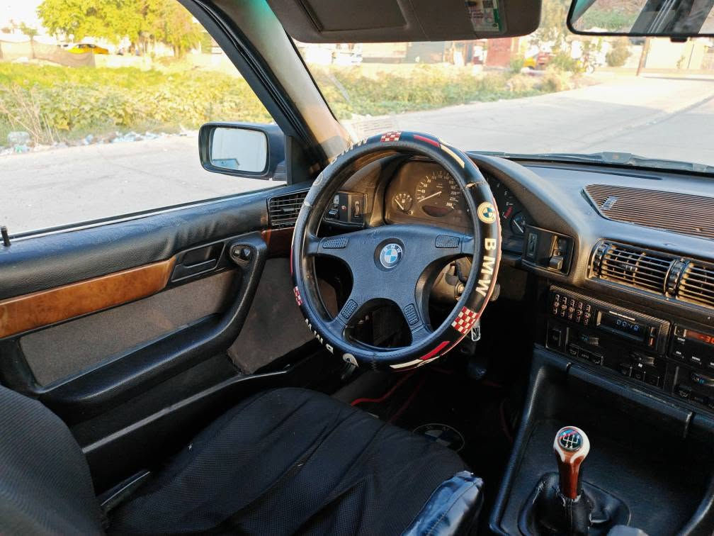 520i 1991
كير عادي بدون ضرر صبغ للجمالية ***********
*********** كركوك, العراق
