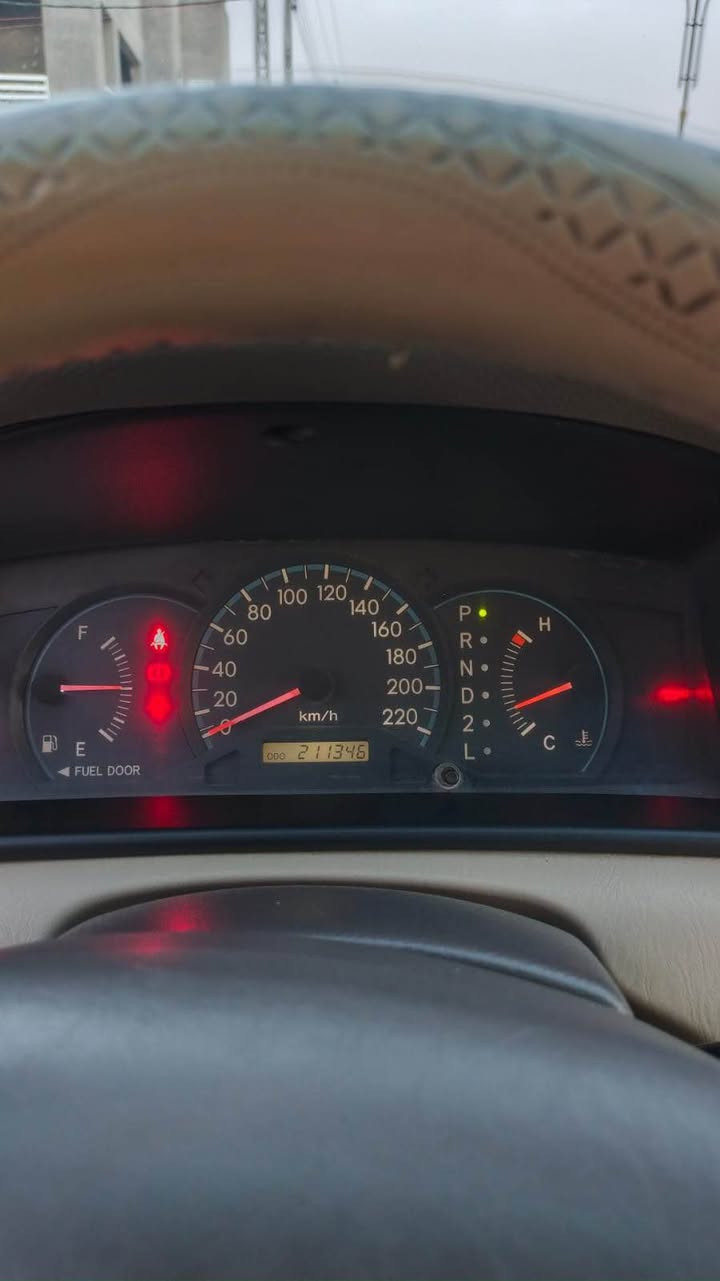 كورلا بيكاجو 2006 خليجي وكاله الساير مكينه 1600مكفوله كير مكفول حداده جديده سياره جاهزه مانقصها برغي بيها باب مبدل وجملغ خلفي صبغ فقط ولباقي كفاله سعر 90وبيها مجال 
***********
مكان السياره بصره ياسين خريبط البصرة, العراق
