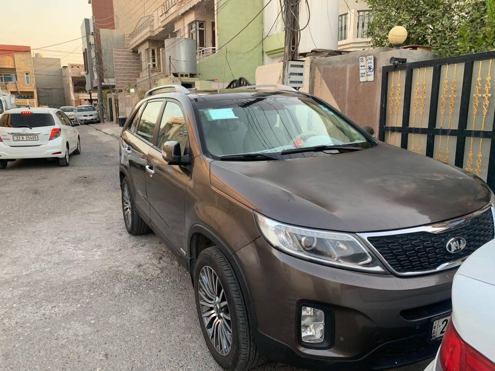 كيا سورينتو ٢٠١٤ فول مواصفات به س مو بصمة الضرر قطعتين و ماشي ١٢٣الف مكان أربيل 

كيا سورينتو ٢٠١٤  فول مواصفات ته نها بسمه نيه و زه ره ر دوو بارجه يه ١٢٣ هزار رويشتيه 

*********** أربيل, العراق

