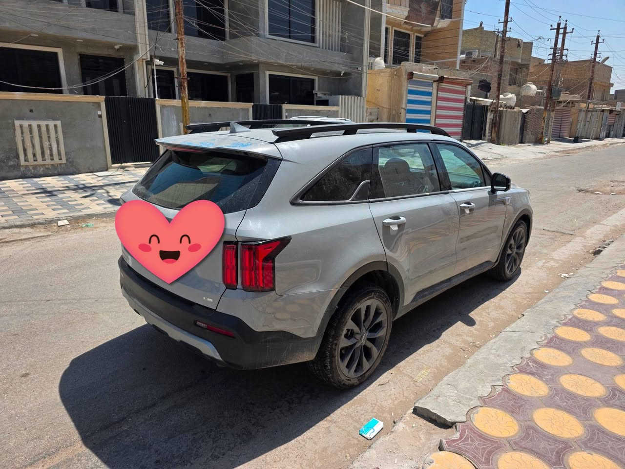 💎✨ اللهم صل على محمد وآل محمد ✨💎
🔥🚘 للبيع كيا سورنتو SX موديل 2023 وارد أمريكي 🇺🇸  صور حادث موجود فول مواصفات 🔥 سيارة فخمة وعائلية، ماشيه 28ألف كم فقط، فئة SX، تشغيل عند بعد بصمة وزر، دخول ذكي، مقاعد جلد، مقاعد كهربائية، تدفئة  تبريد المقاعد الاماميه، دركسون متعدد الوظائف، تحكم بالصوت، مثبت سرعة، شاشة وسطية كبيرة، نظام ملاحة وترفيه، Apple CarPlay، Android Auto، Bluetooth، كاميرا خلفية، حساسات أمامية وخلفية، مراقبة النقطة العمياء، تحذير مغادرة المسار، مساعد الحفاظ على المسار، تحذير التصادم الأمامي،، مراقبة ضغط الإطارات، أنظمة أمان متقدمة، إضاءة LED،، تكييف وتحكم بالمناخ، مساحة داخلية واسعة ومريحة، 7 مقاعد وبعد بيها هوايه موصفات 

📞 للاستفسار والتواصل: ***********
