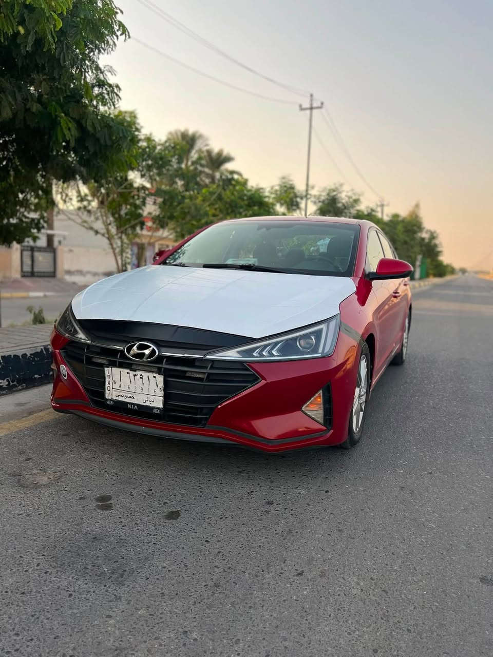 للبيع مستعجل
🚘 هيونداي النترا موديل 2020 بسعر مناسب 
✨ اللون: ماروني أنيق
🎨 قطعتين صبغ فقط بنيد وجاملغ ايمن 
محرك ٢٠٠٠ دوش 
كير ومكينه كفاله لا تنقيص ولا تبخير 
✅ بدون دواخل
✅ السيارة مرتبة ونظيفة جداً
✅ حالة جيدة وجاهزة للاستخدام
السيارة متعوب عليها بحالة جدا ممتازة إدامة جديده صدر تبريد خير من الله تفيد الجناي وبسعر تكسي صفره 🚖

📍مكانها ديالى بعقوبة الجديدة
للاستفسار الاتصال ع الرقم : ‭***********‬
