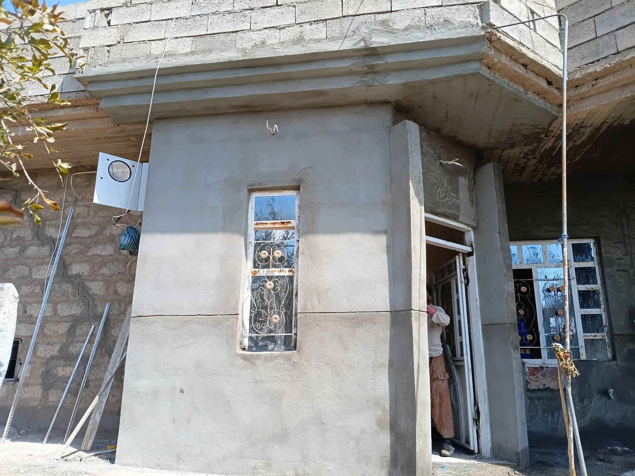 🏠 يتوفر كادر لبخ واجهات البيوت بأسعار مناسبة، مع توفر لبخ الجص وبجودة ممتازة.
📞 للاستفسار والحجز يرجى الاتصال.‎***********
