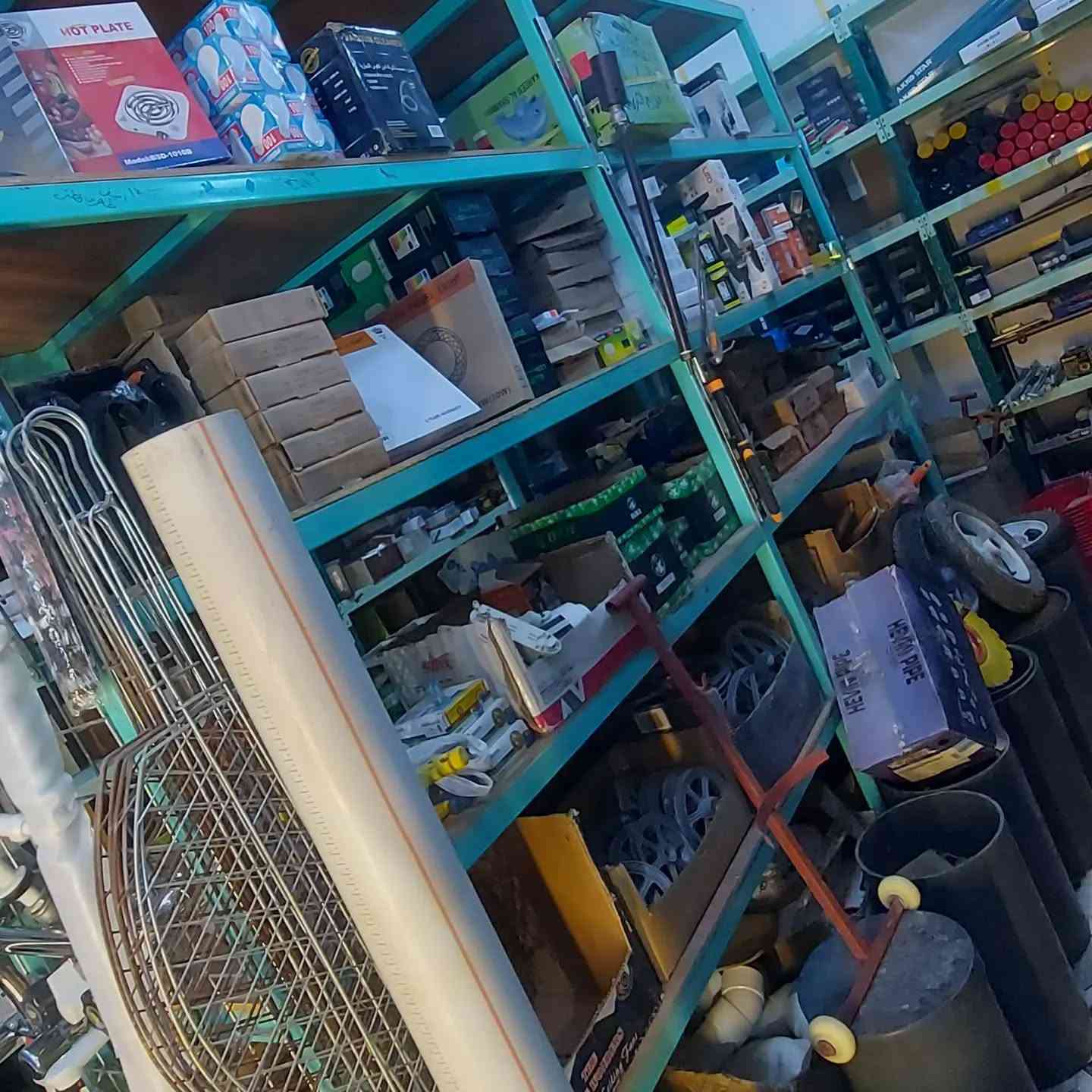 تحية طيبه متابعينا التخفيض مستمر في محل ابو صالح  جميع البضاعه الموجوده داخل المحل وباسعار جدا مناسبه وتوجد تخفيضات خاصه لجميع  المحلات التجاريه
للتواصل والاستفسار الاتصال على الرقم التالي ***********
الانبار حديثه سوق حديثه المركزي مقابل جامع عبد الرحيم
