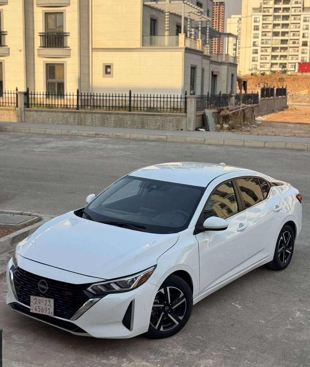 nissan sentra ***********
مؤديل 2024
ره نگ سپى  
مواصفات SV 
( به سمه ، ٥ رادار ، خه تى جاده ، گيج الكترؤنى ، شاشه گه وره ، ويل كرؤم ، ته حديد سورعه )يه ك پارچه سبوغ  پشت و پيش كه پس ٣ مانگ كاتى له گه له هه موو شتيكى به شه رت*********** أربيل, العراق
