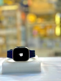 Apple ساعة اللترا 2  بطارية 100 السعر 575 الف  عنواني زيونة  078700082...