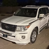 لاندكروز ٢٠١٤ • ماشيه ٢٠٠ الف • ٦ سلندر