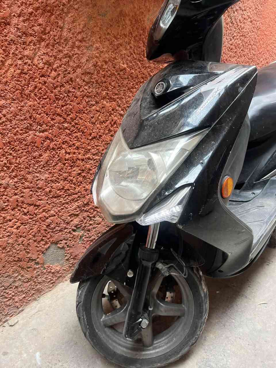 سكنس • ياباني • طافيه