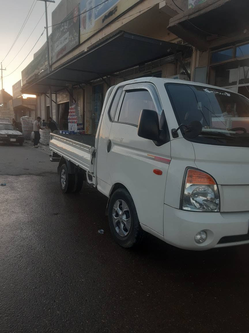 هونداي بورتر للبيع رقم ديالى انكليزي موديل ٢٠٠٧ نضيفه تبريد شغال تايرات جدد صدر جديد 
للاستفسار *********** سامراء, صلاح الدين
