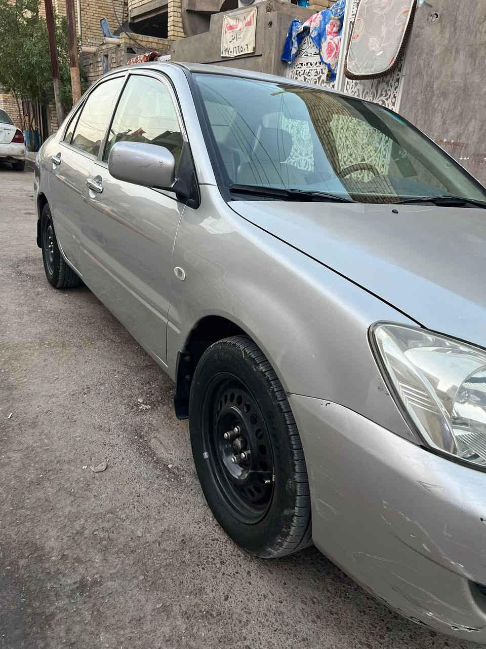 لانسر • ٢٠١١ • بغداد العبيدي