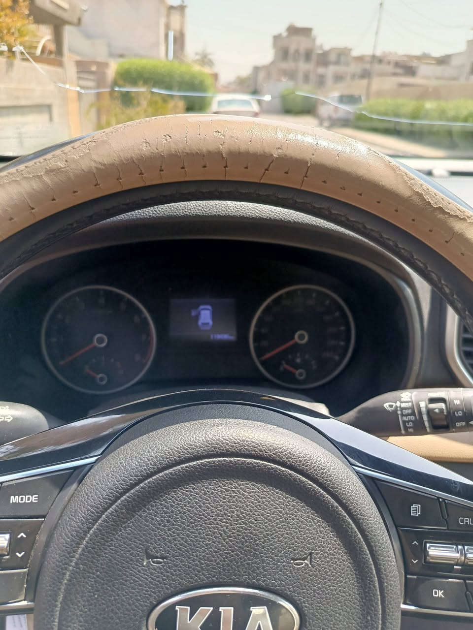 🚘 للبيع كيا سبورتاج 2021 خليجي – فئة مميزة
✨ المواصفات:
بصمة + تشغيل عن بُعد
محرك 2000 CC DOHC تنفس طبيعي
كشنات حمصي مغلفة ولم تُفتح
تبريد قطعتين، منفصل + Auto
شاشة كبيرة مع Apple CarPlay + Android Auto
تحكمات ستيرن
مودات قيادة
كامرة أصلية دوارة
حساسات أمامية وخلفية
ويل 19
كروز كنترول
مرايا كهربائية شفط
ترحيب ضوئي
ماشية 119 ألف كم
محرك وكير كفالة
بنزين من الاستلام محسن
دهن أصلي
تبريد ما شاء الله ممتاز
نظيفة ومرتبة جدًا، مشتراة زيرو
-سنوية ورقم وهزة جديدة
🔹 ملاحظات:
يوجد PDR بسيط جدًا تحت قبق البنزين، وصورته موجودة وواضحة.
📍 المكان: بغداد – السيدية
📱 للاستفسار: ***********
سيارة نظيفة ومرتبة، استخدام شخصي ومشتراة زيرو.
