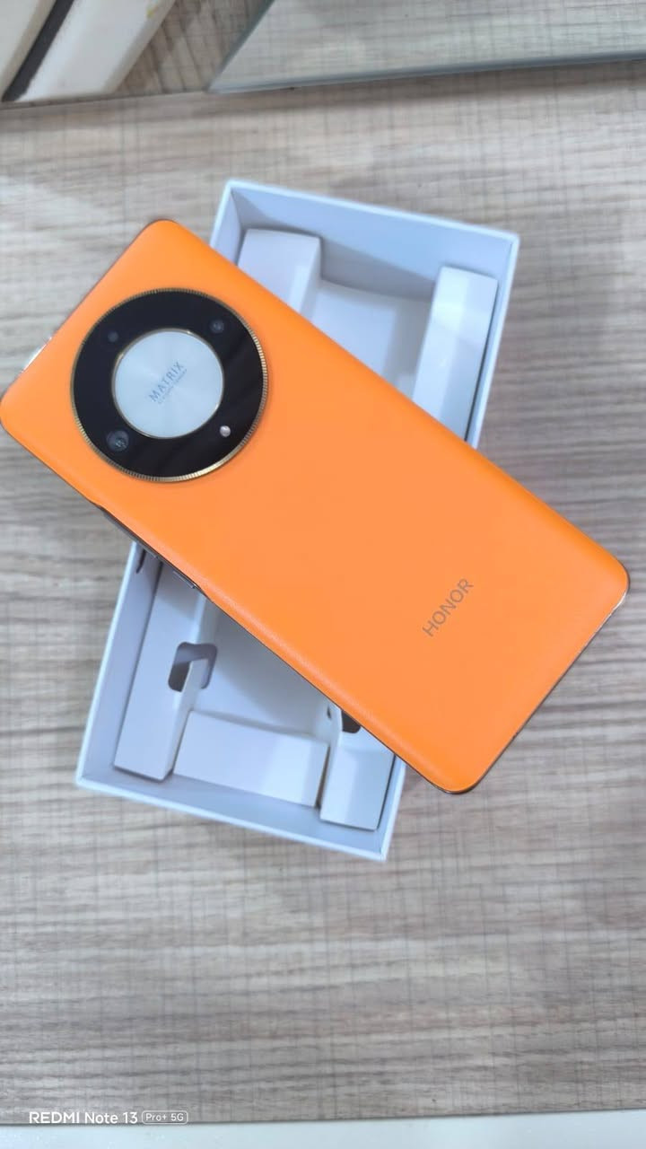 للبيع HONOR X9b 5G واتساب ***********
 
 الجهاز مكفول السعر 300 

لون مميز

 رام 12+8
ذاكرة 256

نضافته 💯💯 ملحقاته جهاز وكارتون فقط النجف, العراق

