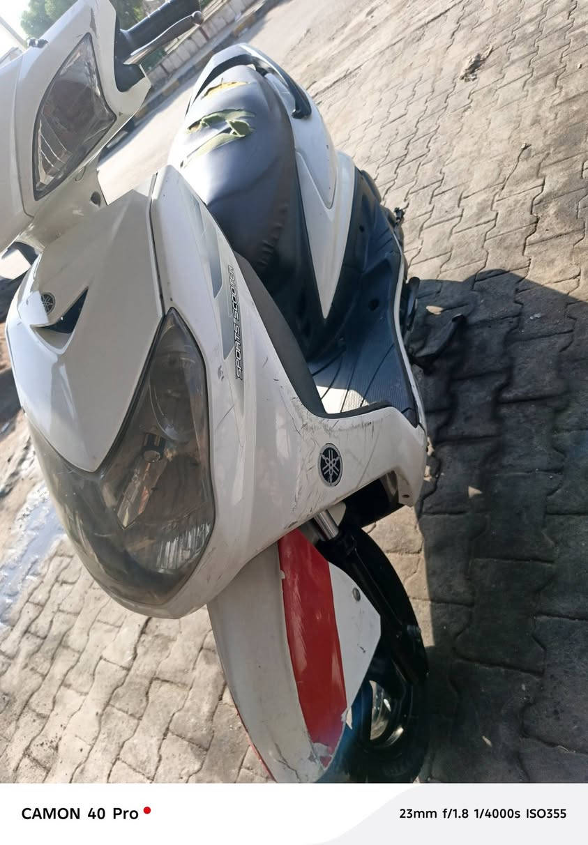 أعلى سلام عليكم دراجة سكنس فحل نكرة سلف مكينة بلادي كهربائيات كاملة دراجة أي نقص ما بيهة كابريتر لبلادية مختمة ختم واحد مكاني بغداد الحرية سعرها ٥٠٠بيهة مجال بسيط ***********
